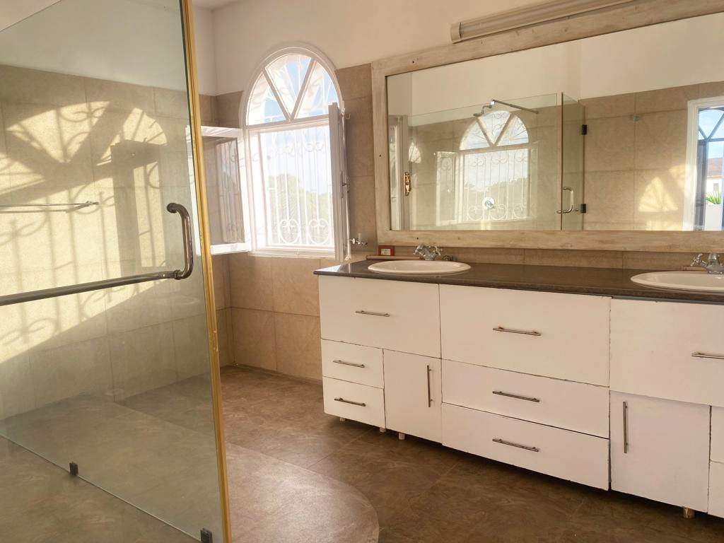 three-bedroom-for-sale-4