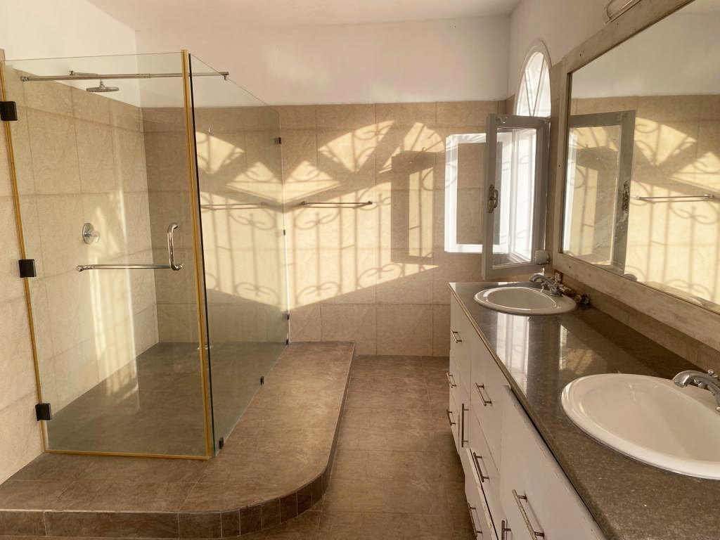 three-bedroom-for-sale-8