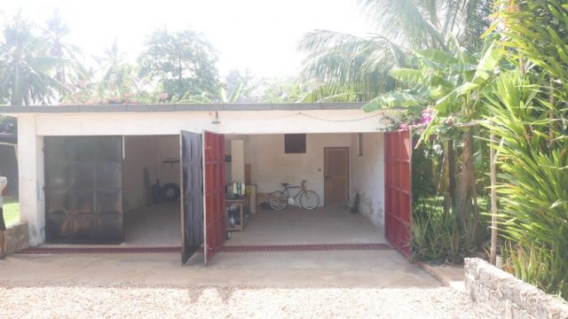 P1090507-835×467-1